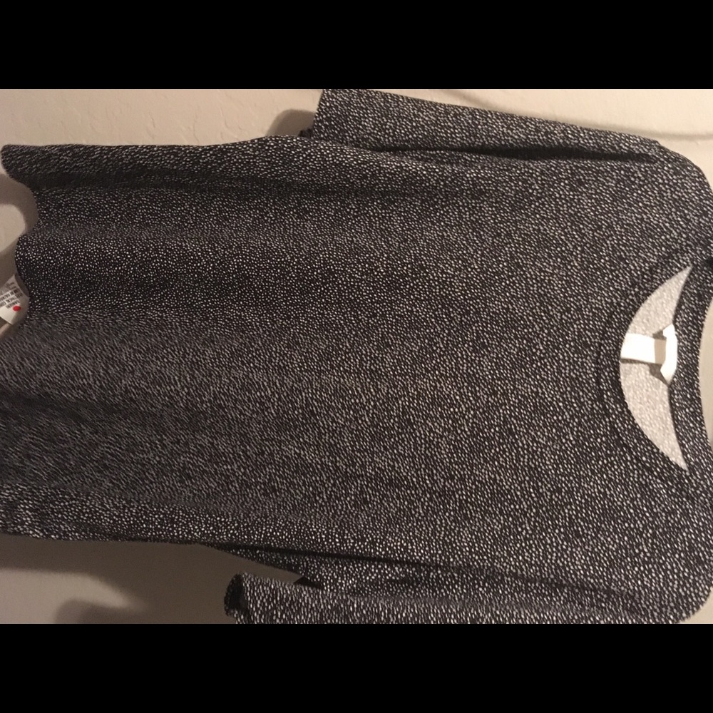 H&M blouse. Never worn.
